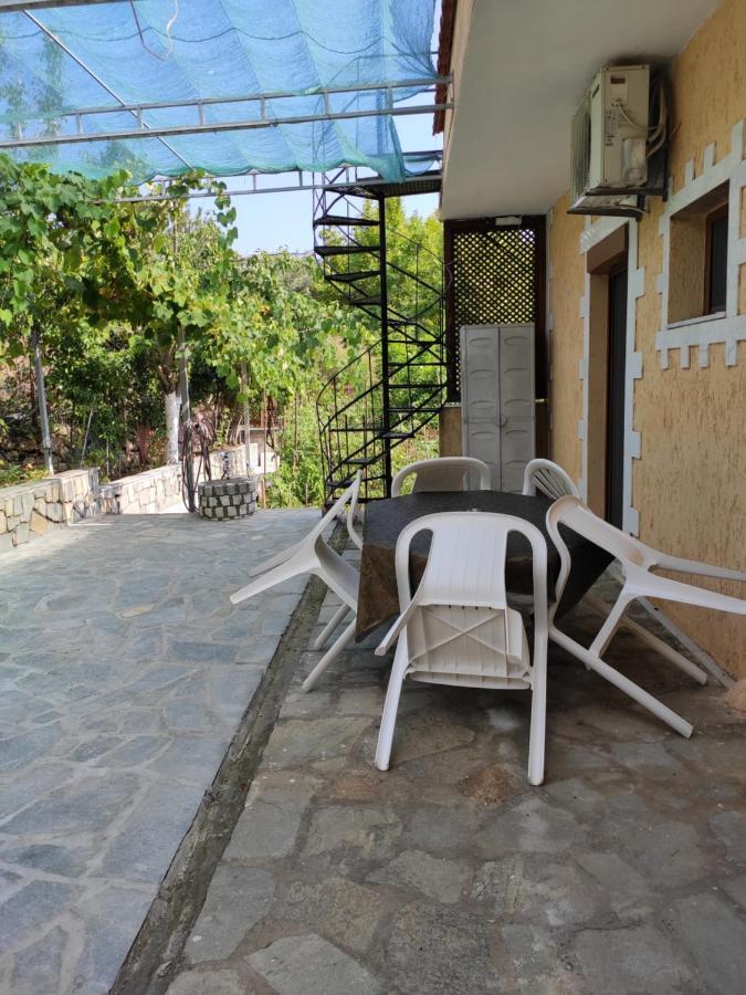Elpida Apartment Лименас Екстериор снимка