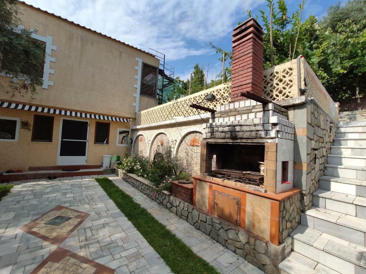 Elpida Apartment Лименас Екстериор снимка